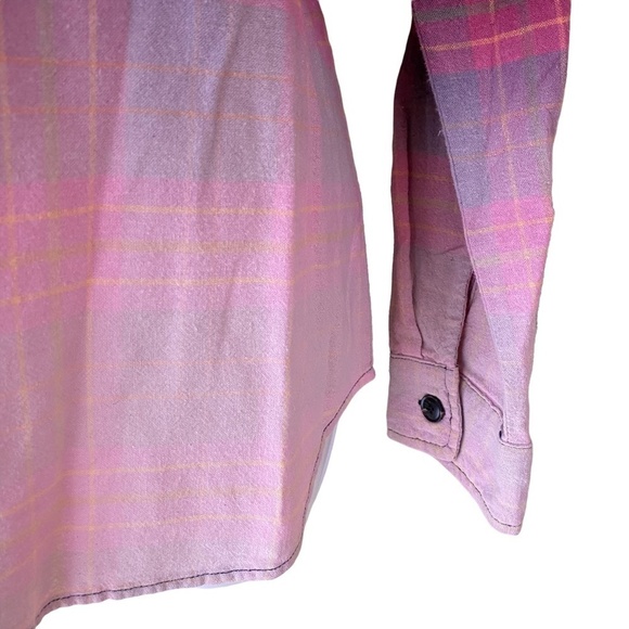 BIBI NWT Flannel Shirt Red Pink Blue Graduated - Picture 2 of 5